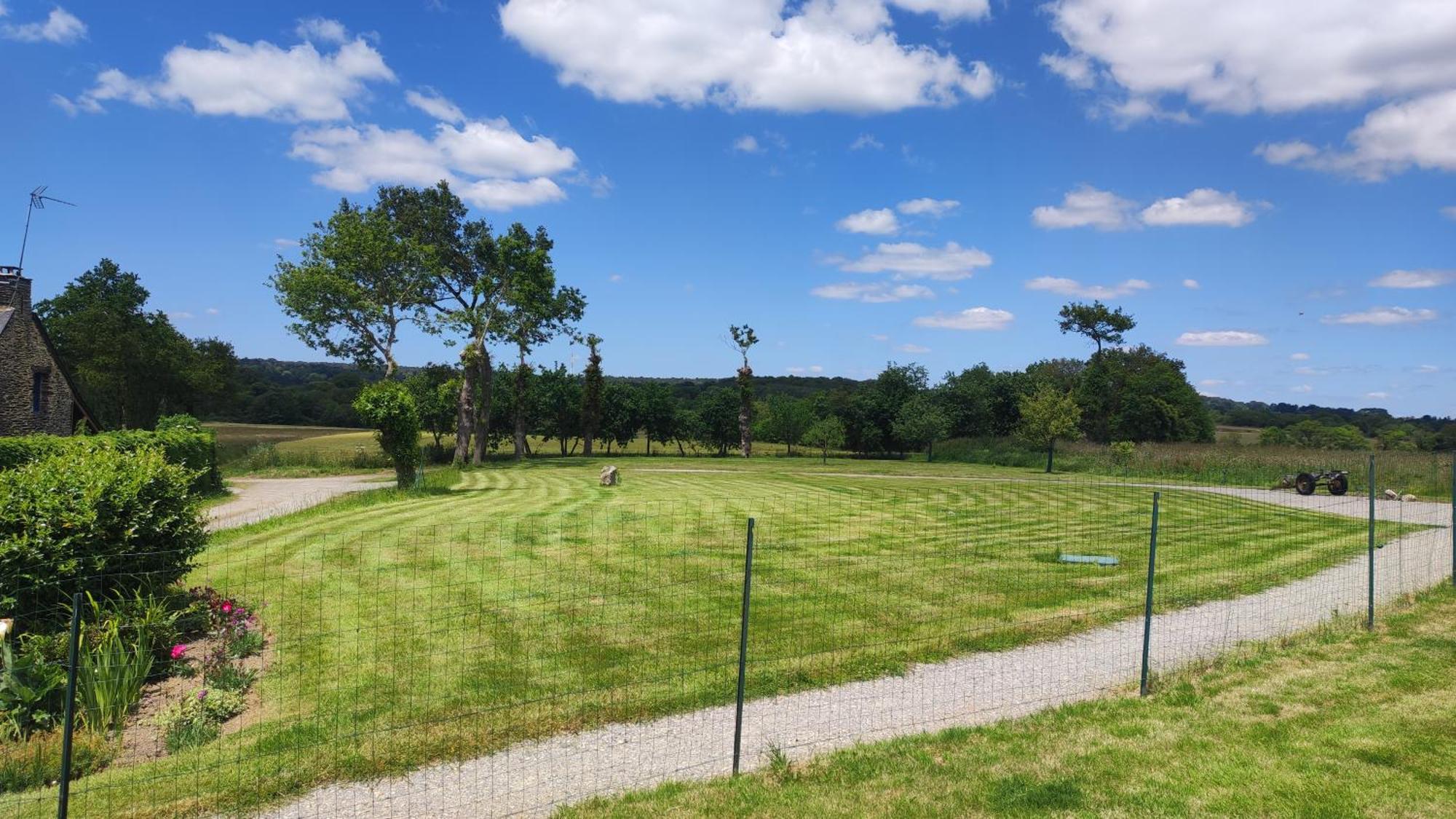 Broceliande Calme Breton, Spa, Wifi, Amazon-Disney Tv, 4 Lits, Freebox Revolution,Draps, Cafe, The Guer Kültér fotó
